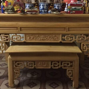 Bàn thờ án gian 12
