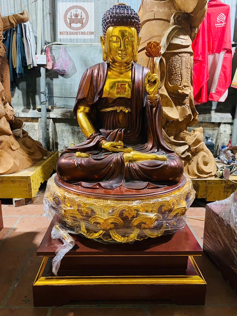 Tượng Phật Bổn Sư