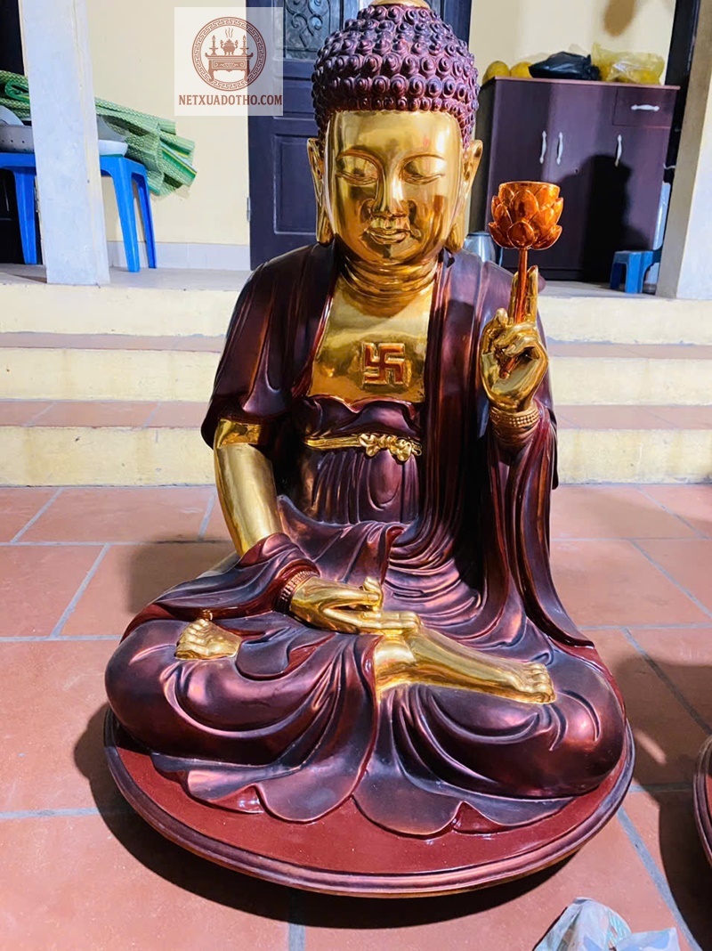 Tượng Phật Bổn Sư