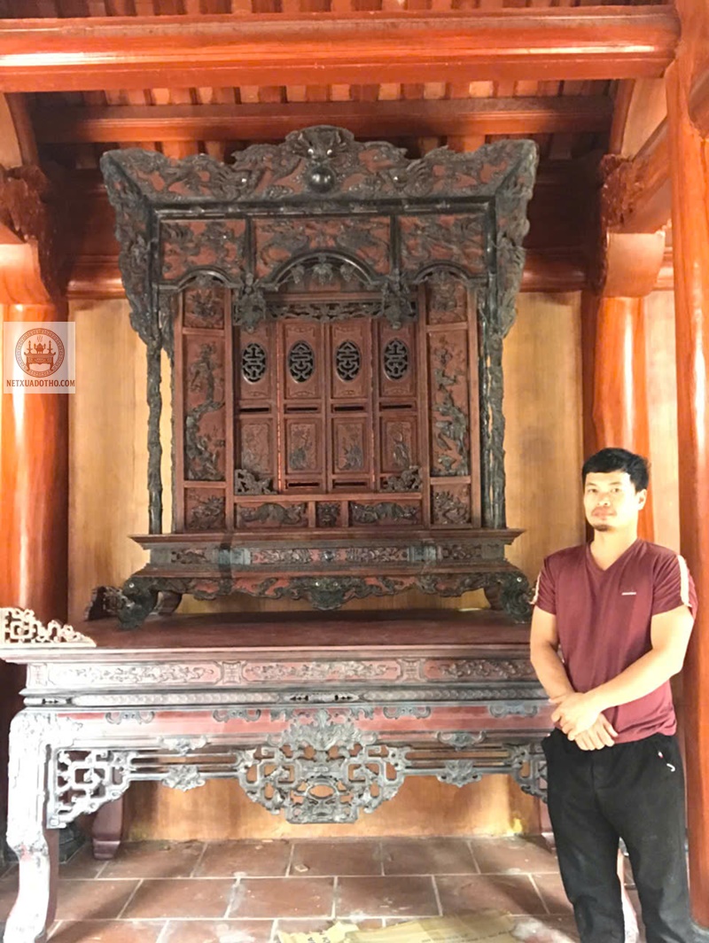 kh&aacute;m thờ gia ti&ecirc;n mẫu cổ