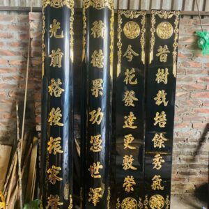 hoành phi câu đối đục triện cài