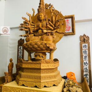 Tượng Phật Quan Âm