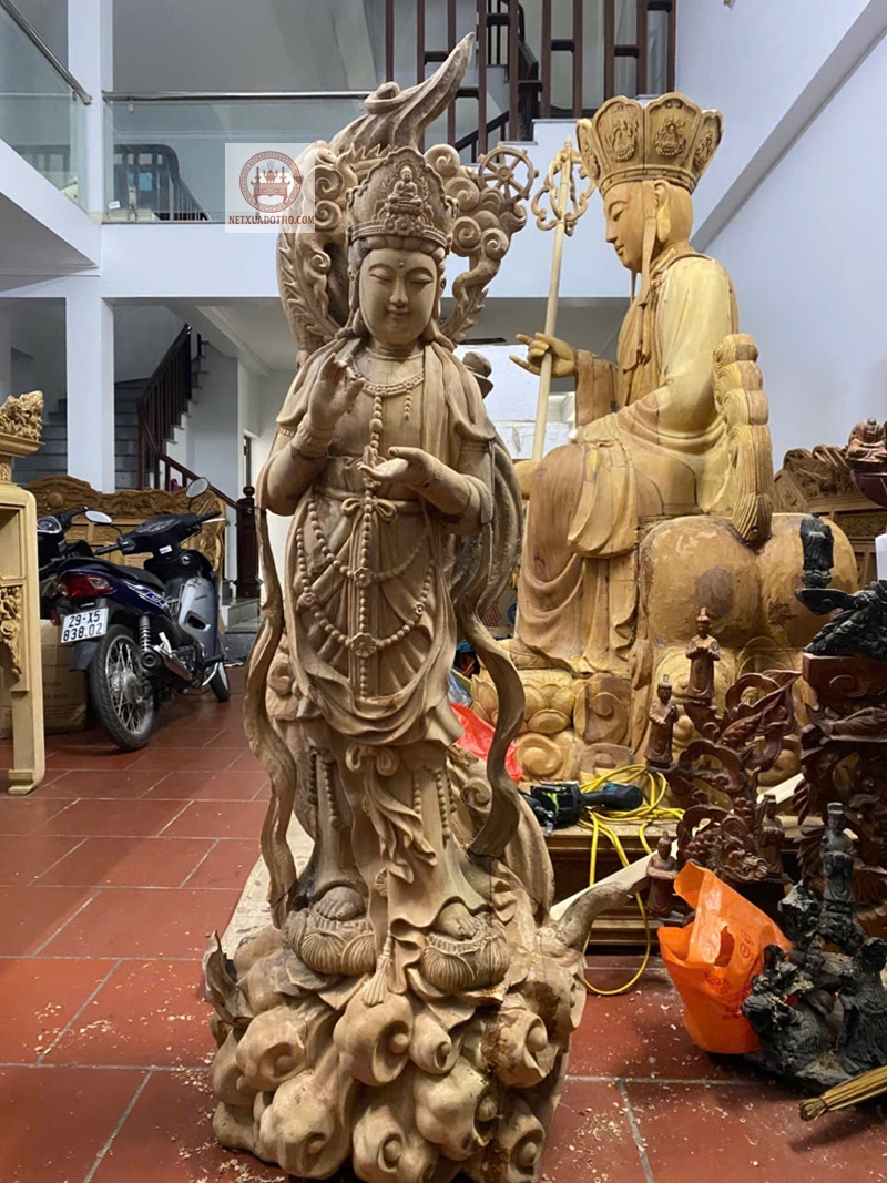 Tượng Đại Thế Ch&iacute; Bồ T&aacute;t