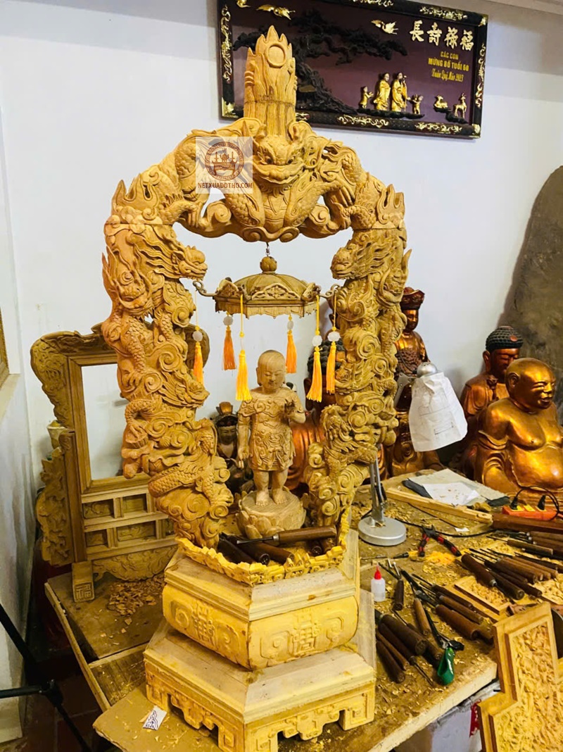 Tòa Cửu Long thờ