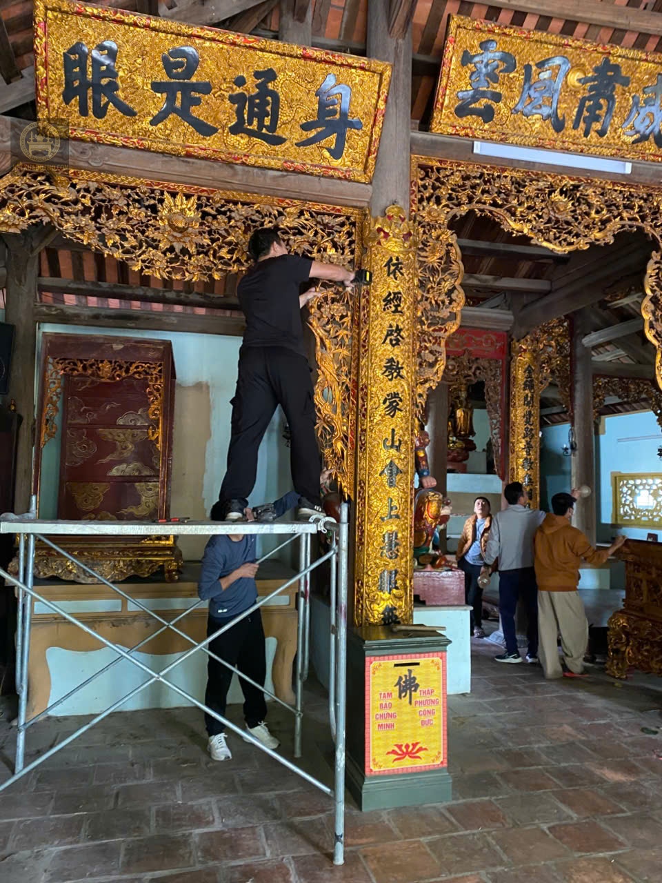 Sơn son thếp v&agrave;ng truyền thống